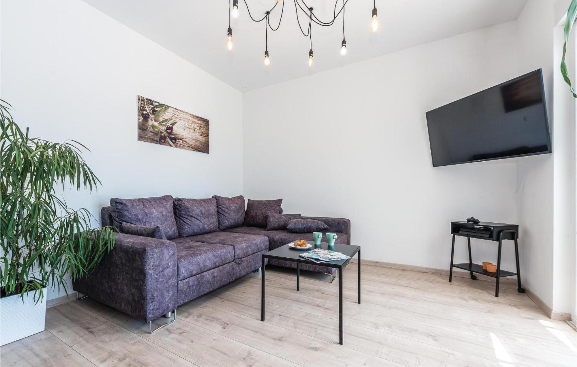Lovely Home In Betina With Wifi Exterior foto