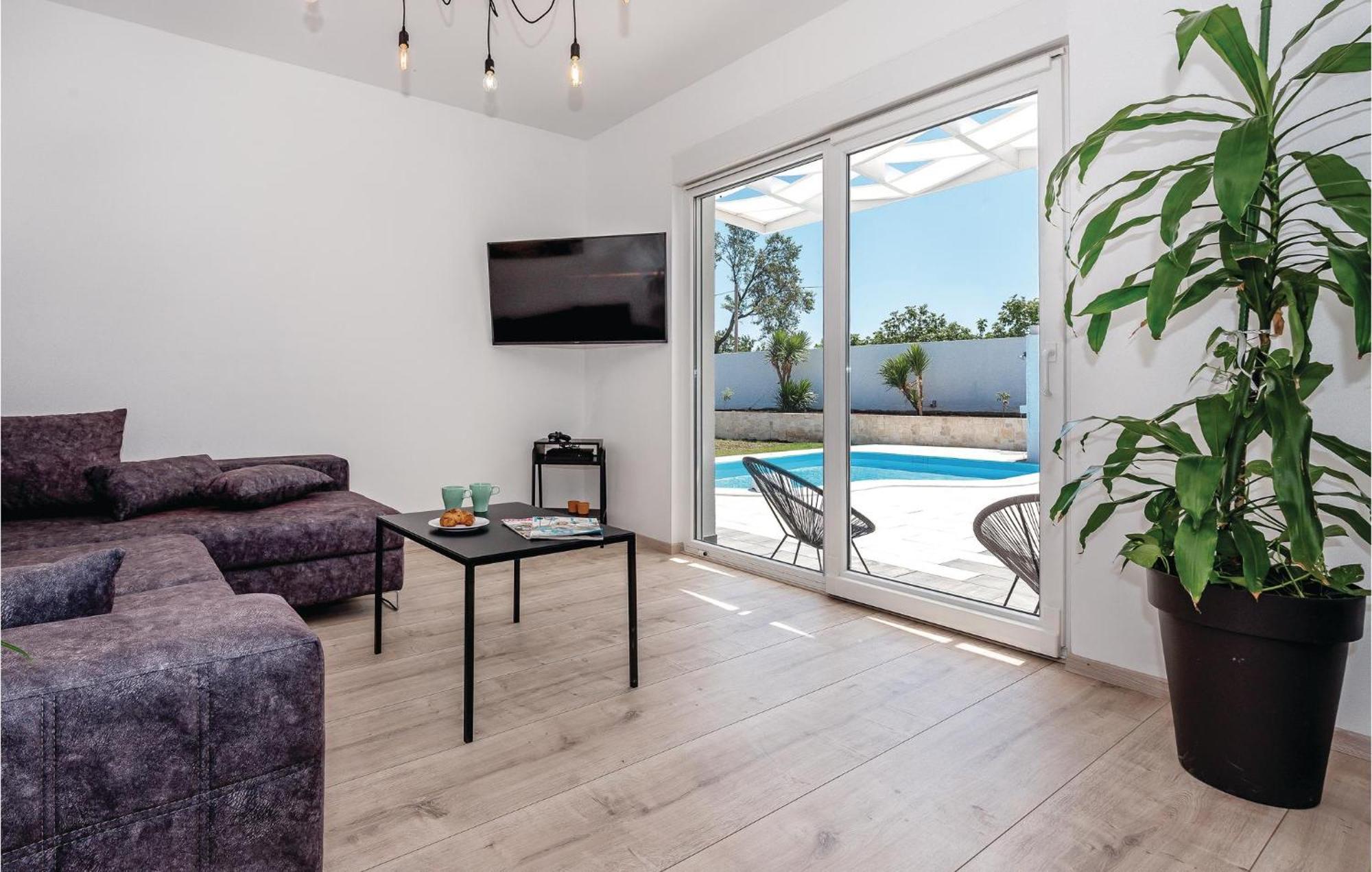 Lovely Home In Betina With Wifi Exterior foto